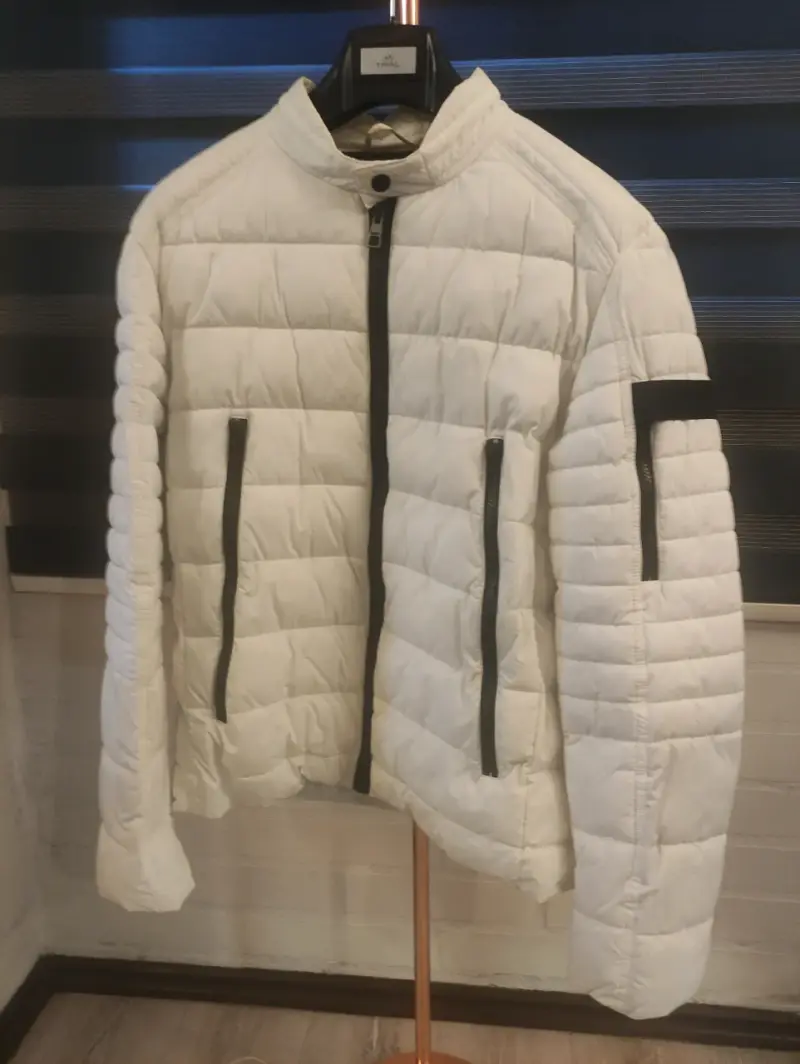 Chaqueta acolchada blanca para hombre