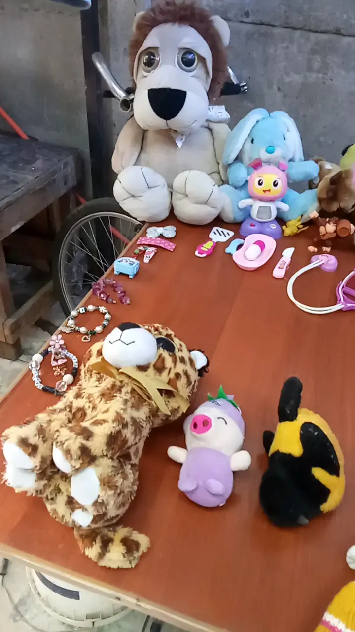 Lote de juguetes variados para niños - 6