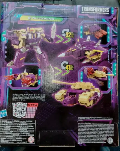 Figura Transformers Legacy Blitzwing Takara Tomy - miniatura 2