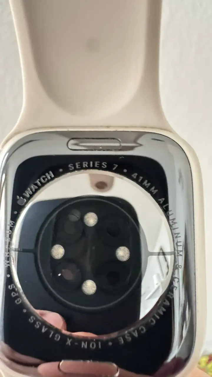 Apple Watch Series 7 GPS 41mm en buen estado - 2