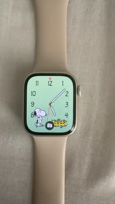 Apple Watch Series 7 GPS 41mm en buen estado - miniatura 3