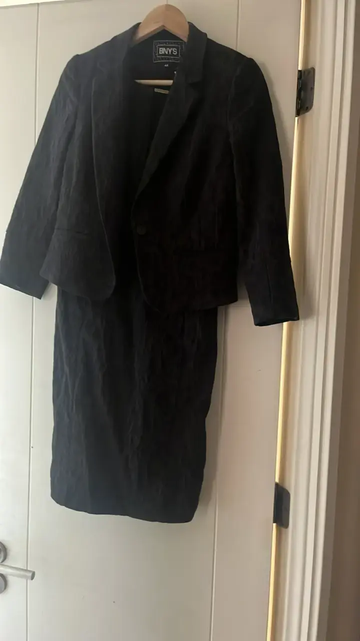 Vestido negro elegante BNY'S con blazer - 3