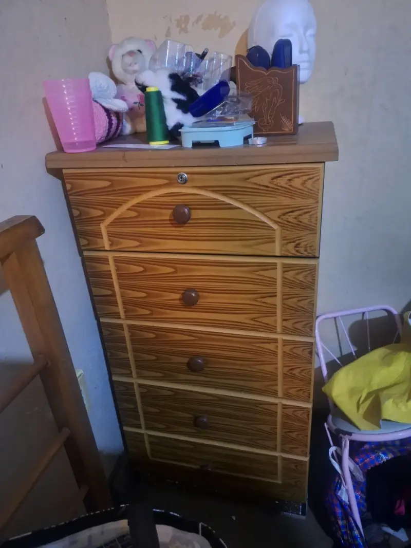 Cómoda de Madera con 5 Cajones - 2