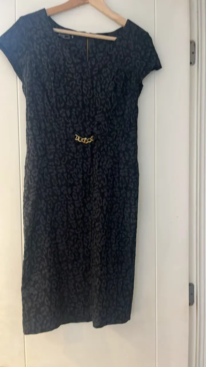Vestido negro con estampado animal print BNY'S - 1