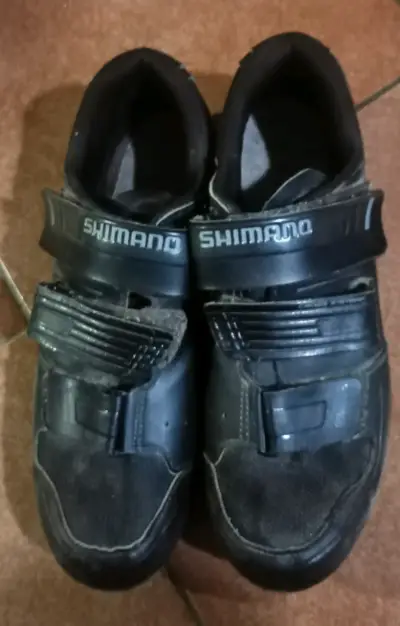 Pedales y zapatillas Shimano para ciclismo - miniatura 2