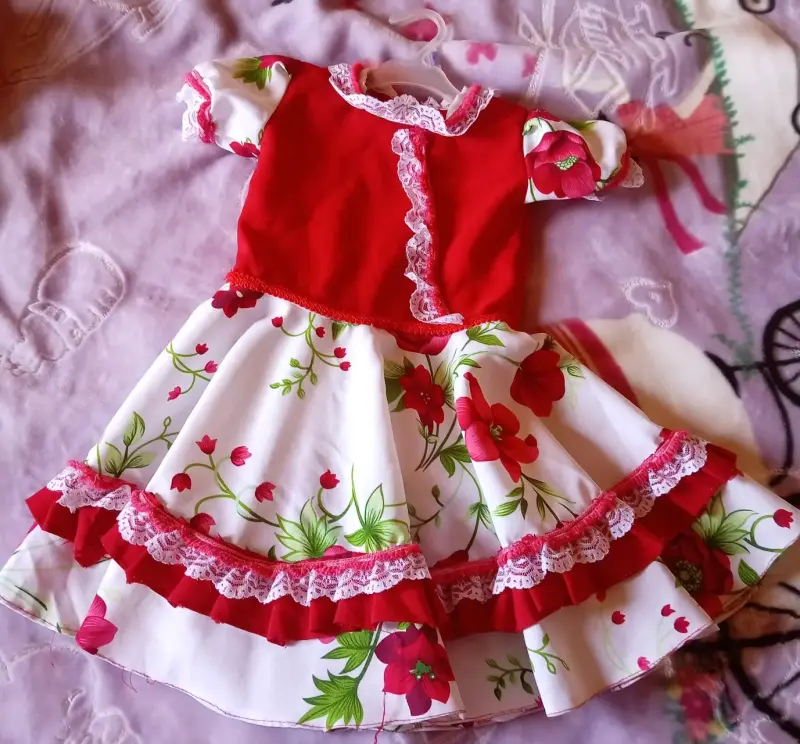 Se venden vestidos de huasa con falso talla 1 - 1