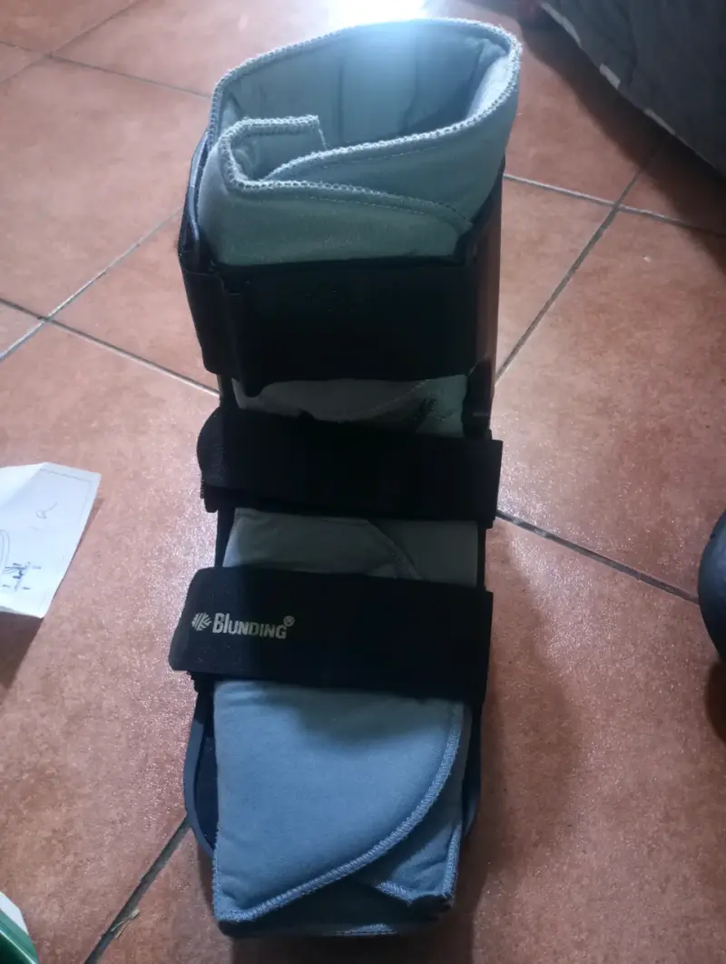 Bota ortopédica Blunding para inmovilización