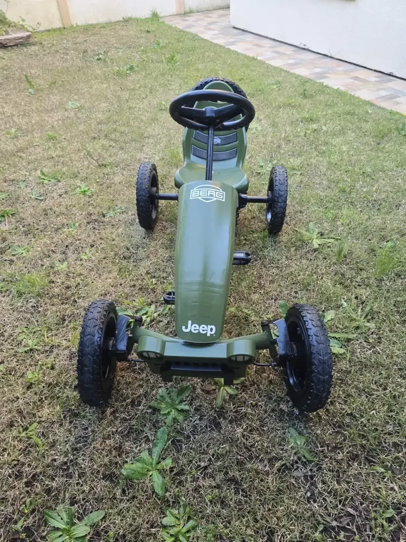 Kart a pedales infantil Jeep verde - 6