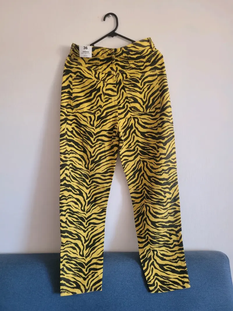 Pantalones de mezclilla animal print MNG - 3