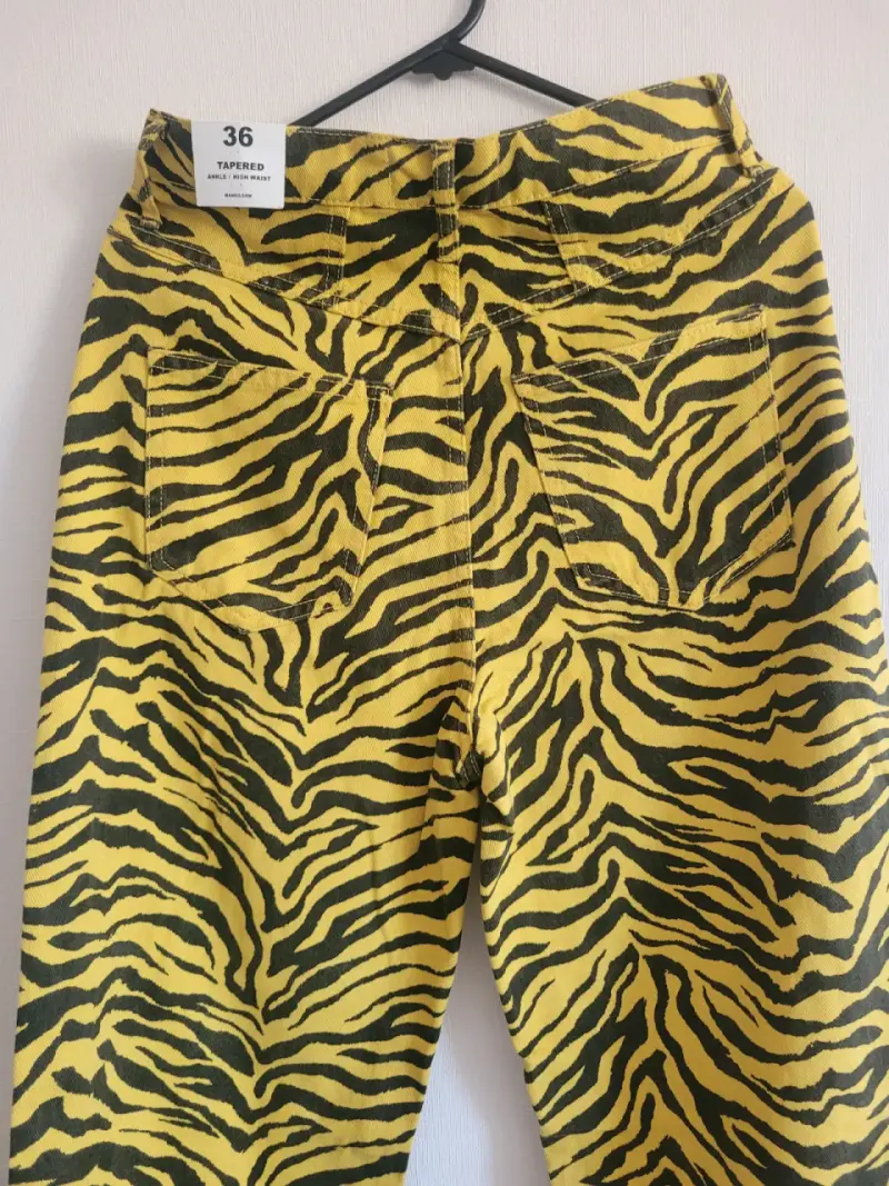 Pantalones de mezclilla animal print MNG - 4