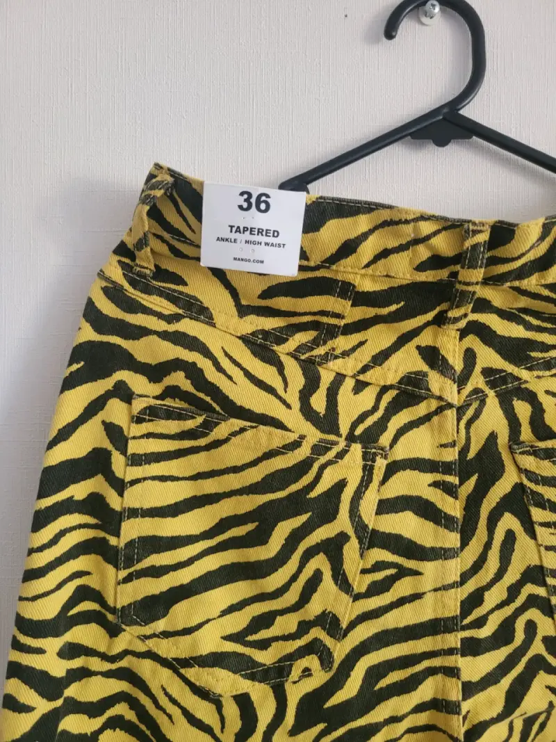 Pantalones de mezclilla animal print MNG - 5