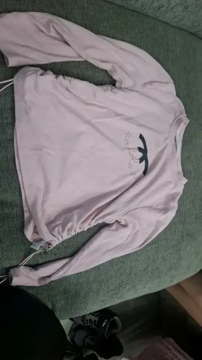 Polera manga larga rosada con diseño - miniatura 1