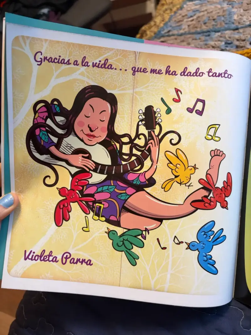 Libro Antiespejito Guía para Ser una Antiprincesa - 4