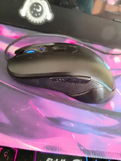 Mouse HP negro con cable USB - miniatura 2