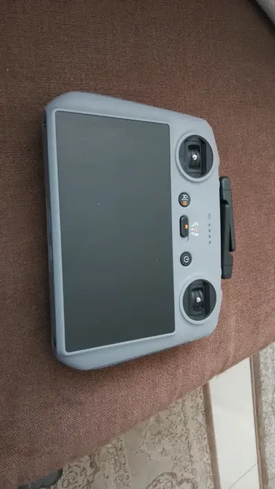 Control remoto para dron DJI con pantalla integrada - miniatura 1