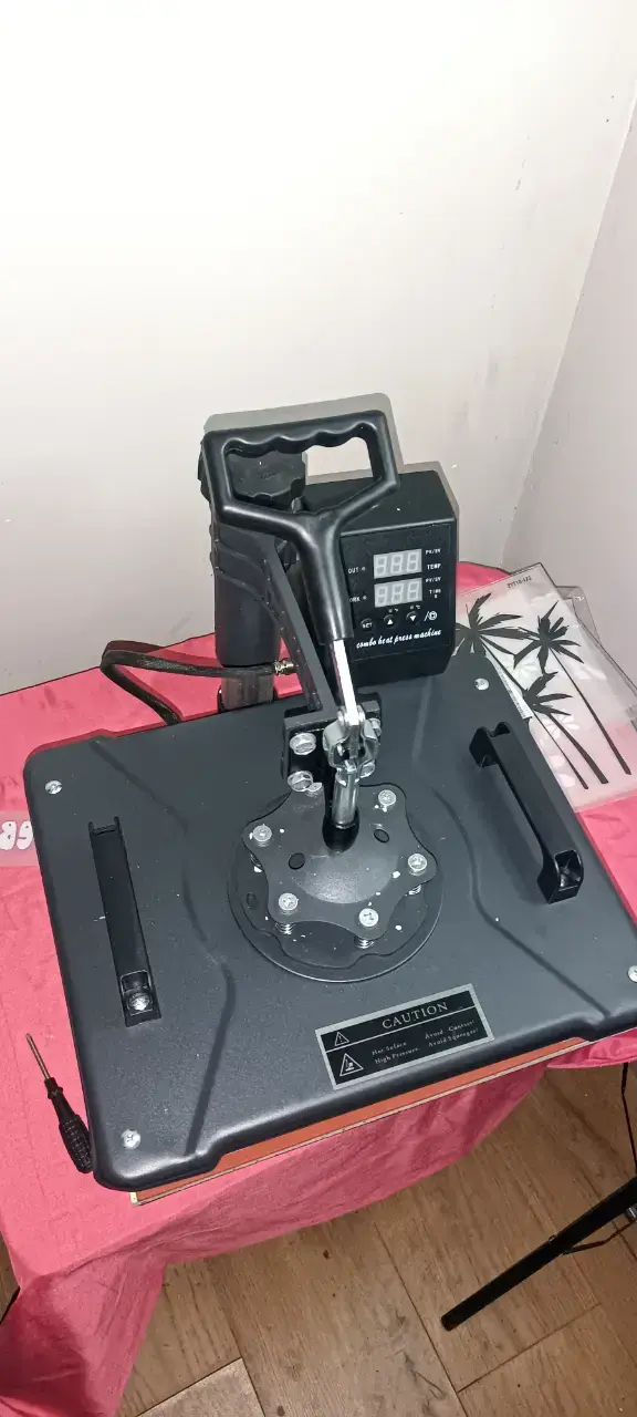 Máquina de prensa térmica multifuncional para sublimación - 2