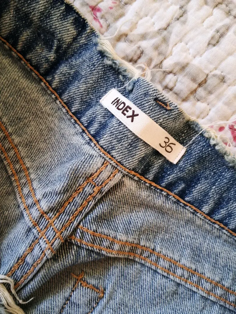 Jeans anchos de mezclilla con rotura para mujer - 3