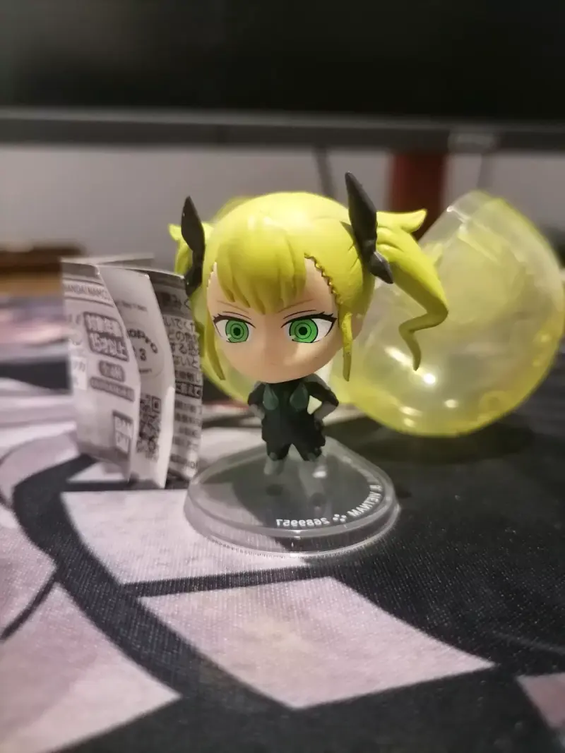 Figura Gashapon Bandai Kikoru Shinomiya Kaiju n°8 - 2