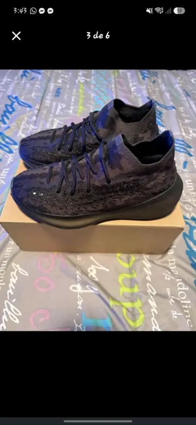 Zapatillas deportivas negras Yeezy Boost 380 - miniatura 1