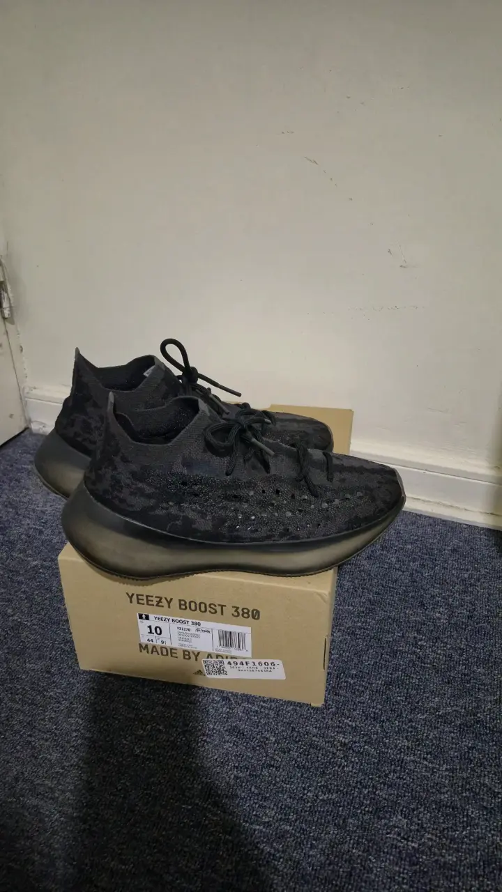 Zapatillas deportivas negras Yeezy Boost 380 - 2