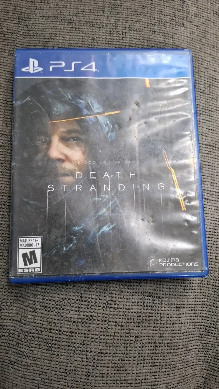 Juego PS4 Death Stranding en buen estado
