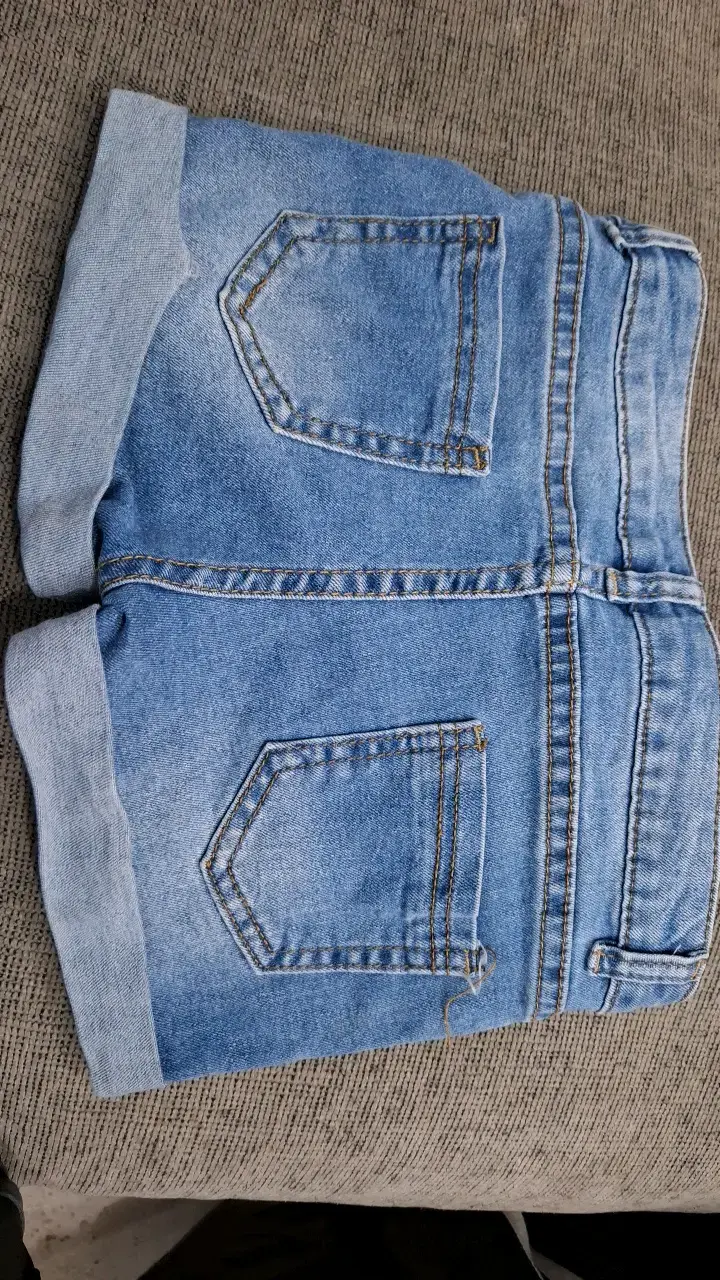 Shorts de mezclilla con lentejuelas para niña - 2