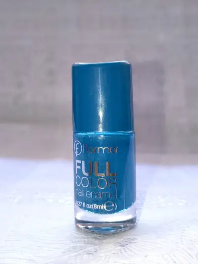 Set de esmaltes de uñas Flormar colores variados - miniatura 2
