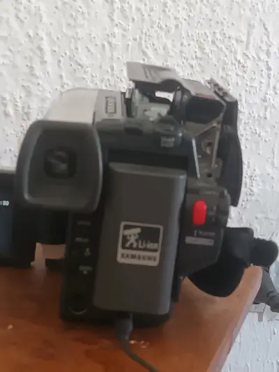 Videocámara Samsung con lente 22x óptico - miniatura 3