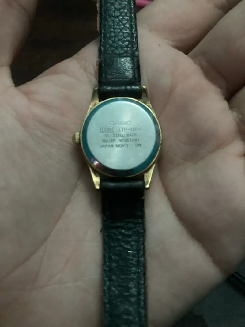Reloj Casio Mujer Clásico Correa Cuero - 3