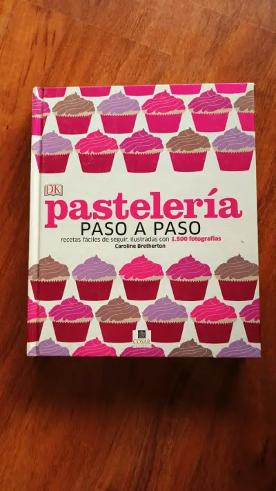 Libro de Pastelería Paso a Paso - miniatura 1