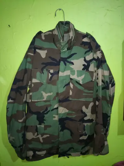 Chaqueta camuflada militar talla M-L - miniatura 1
