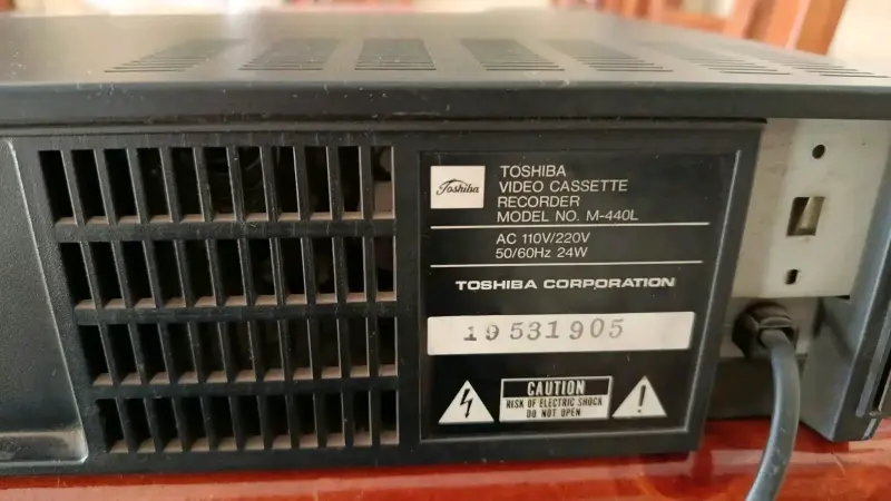 Reproductor VHS Toshiba M-440L con Quick Access - 4