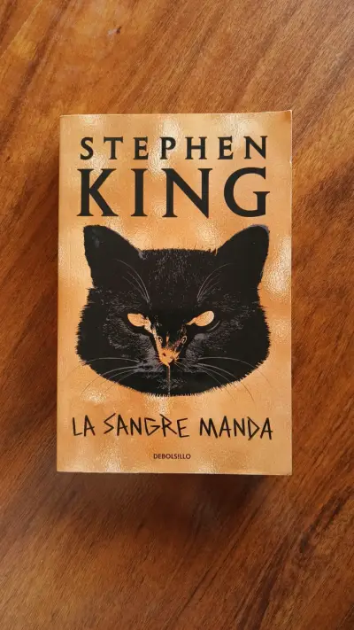 Libro 'La Sangre Manda' de Stephen King - miniatura 1