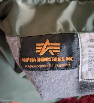 Chaqueta bomber verde Alpha Industries MA-1 - miniatura 3