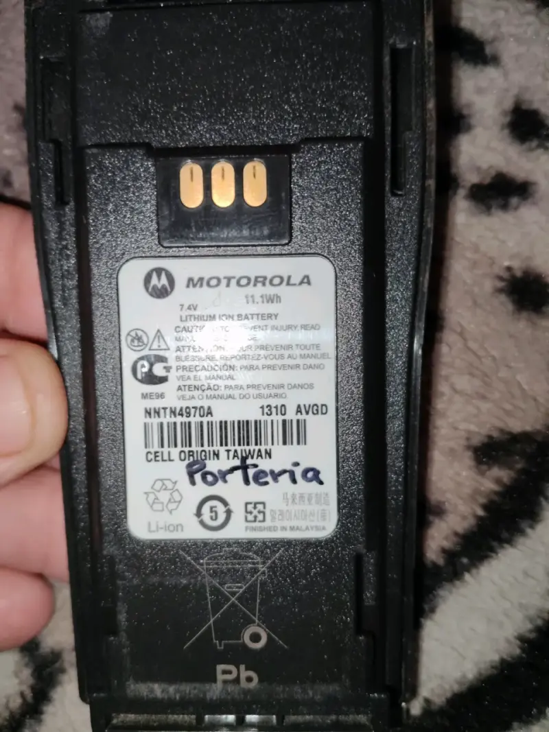 Radio portátil Motorola EP450 con batería - 4