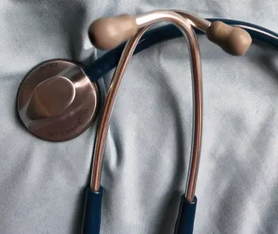 Estetoscopio 3M Littmann Classic III Azul - miniatura 1