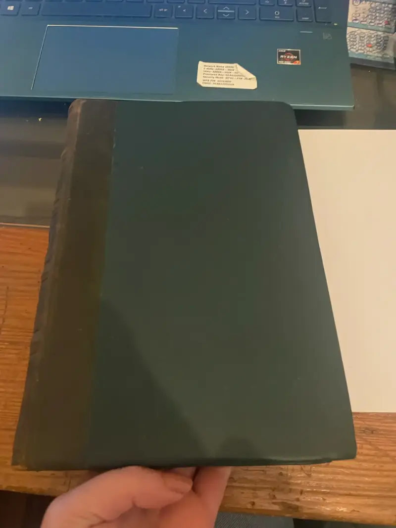 Libro antiguo 'Tercer Viaje en Torno al Mundo' de Pedro del Río Z. - 2