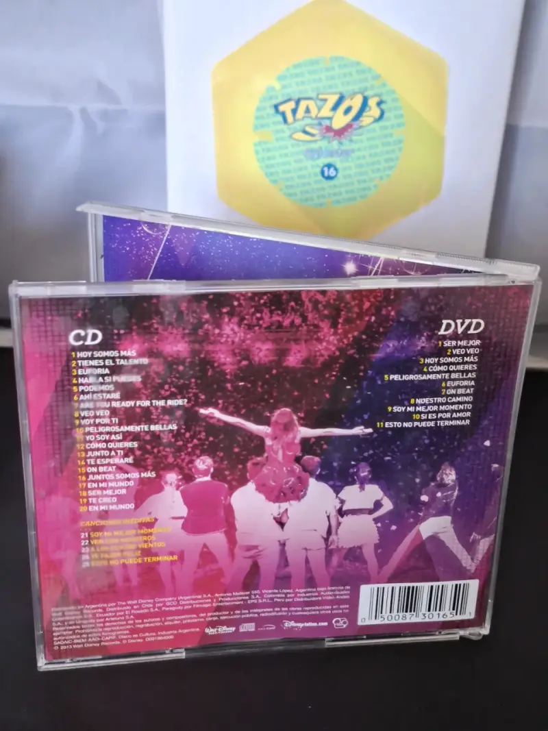 CD y DVD Disney Violetta En Vivo - 2