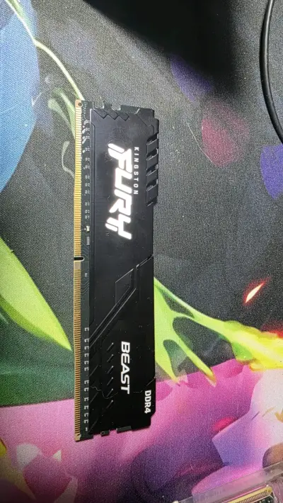 Memoria RAM Kingston Fury DDR4 3600mhz - miniatura 1