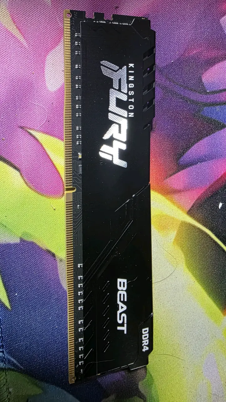 Memoria RAM Kingston Fury  DDR4 8GB 2600mhz - 3