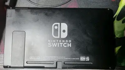 Nintendo Switch con joycons hori splid pro - miniatura 3