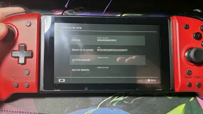 Nintendo Switch con joycons hori splid pro - miniatura 4