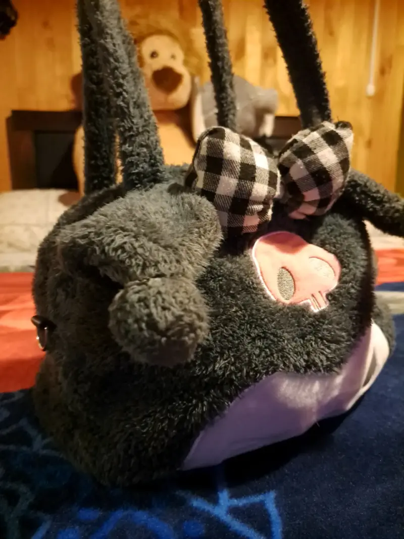 Bolso de peluche Kuromi. - 3