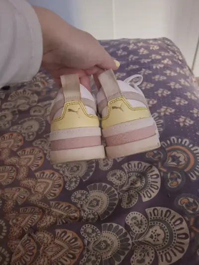 Zapatillas deportivas blancas Puma para mujer - miniatura 4