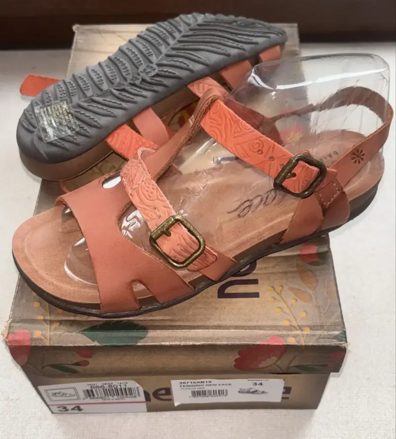 Sandalias de cuero New Face color terracota