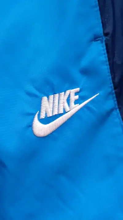 Buzo Nike azul windrunner retropara hombre - miniatura 2