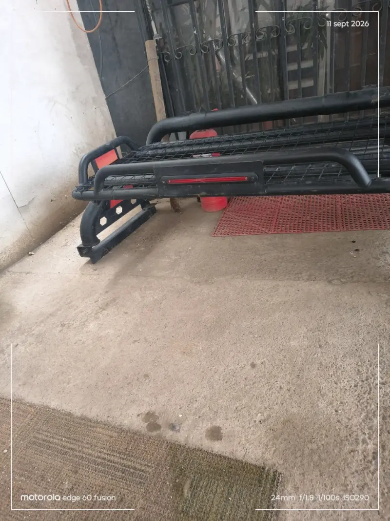 Parrilla portaequipaje 4x4 para camioneta - 2