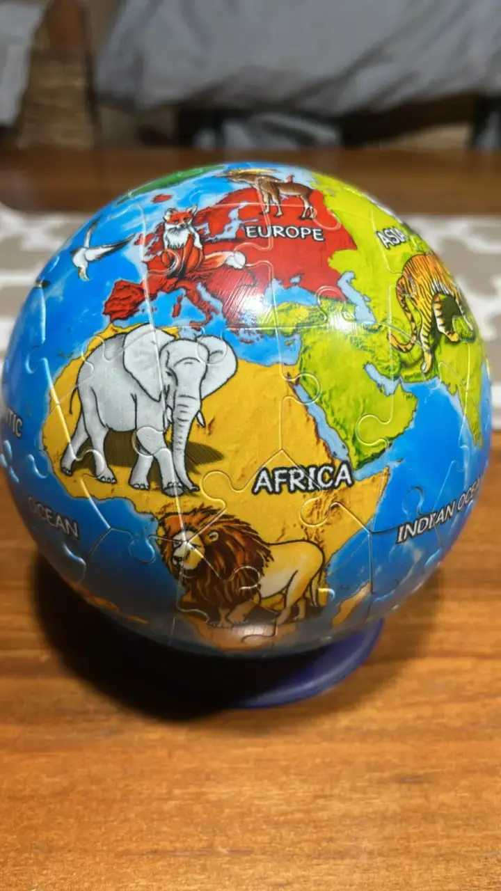 Globo terráqueo puzzle 3D educativo - 2