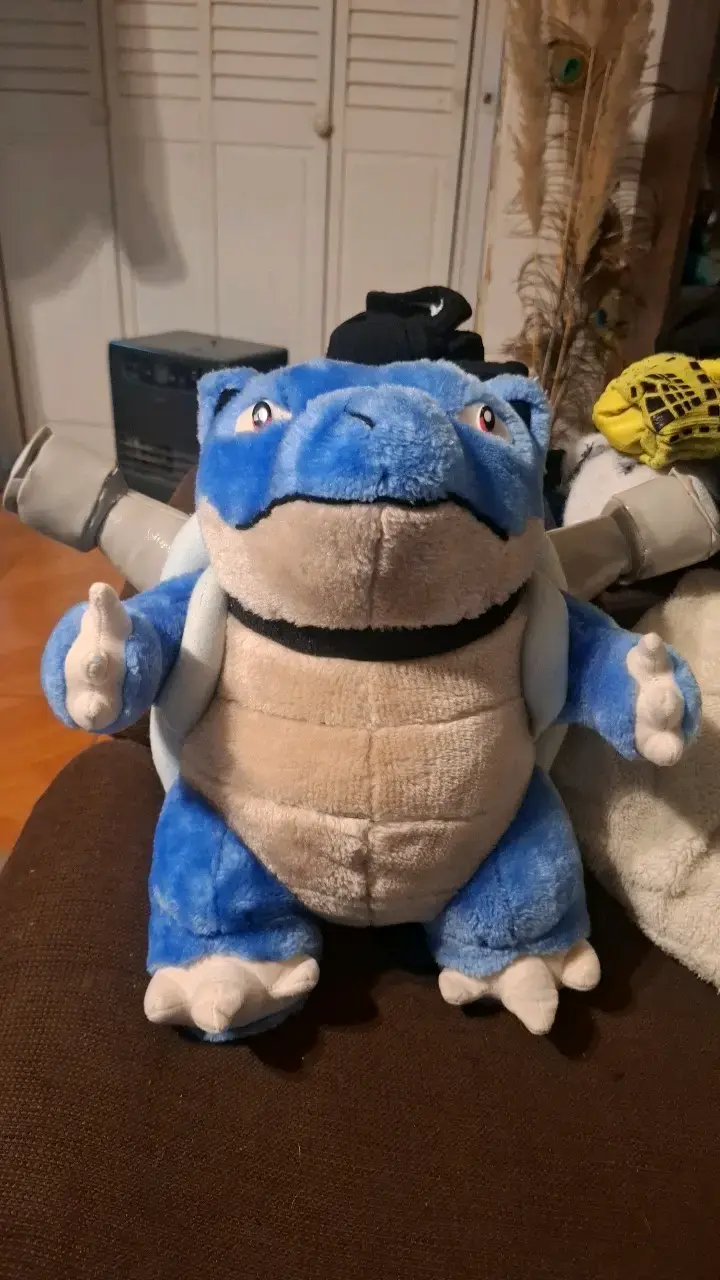 Peluche Blastoise Pokémon grande