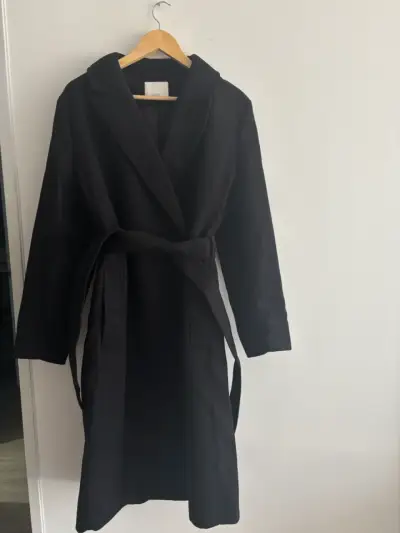 Abrigo negro largo con cinturón H&M - miniatura 3